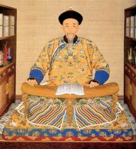 word表格有一大段空白拉不上去